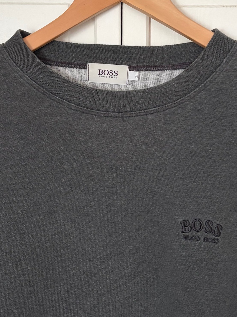 Hugo Boss Men’s Size XL Long Sleeve Crew Neck Fleece Lined Pullover Sweatshirt